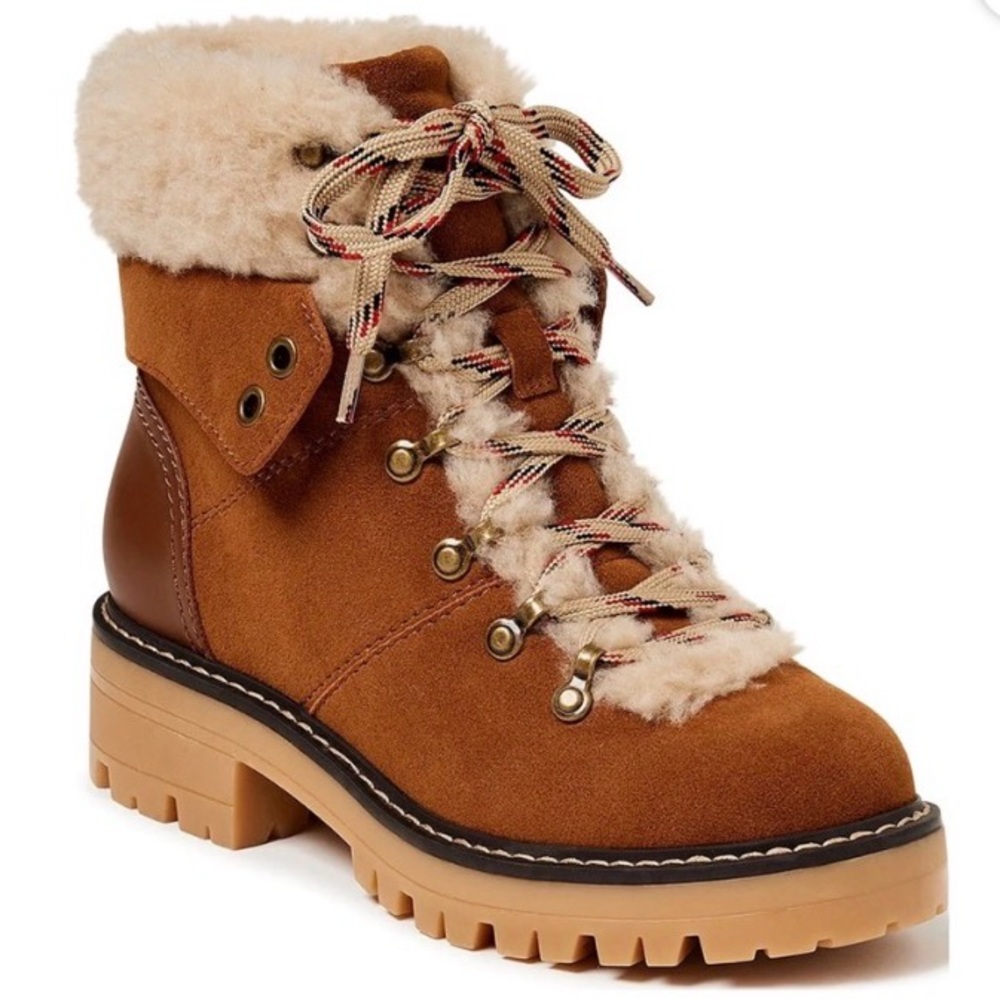 Time and Tru Faux Fur Lined Winter Boots